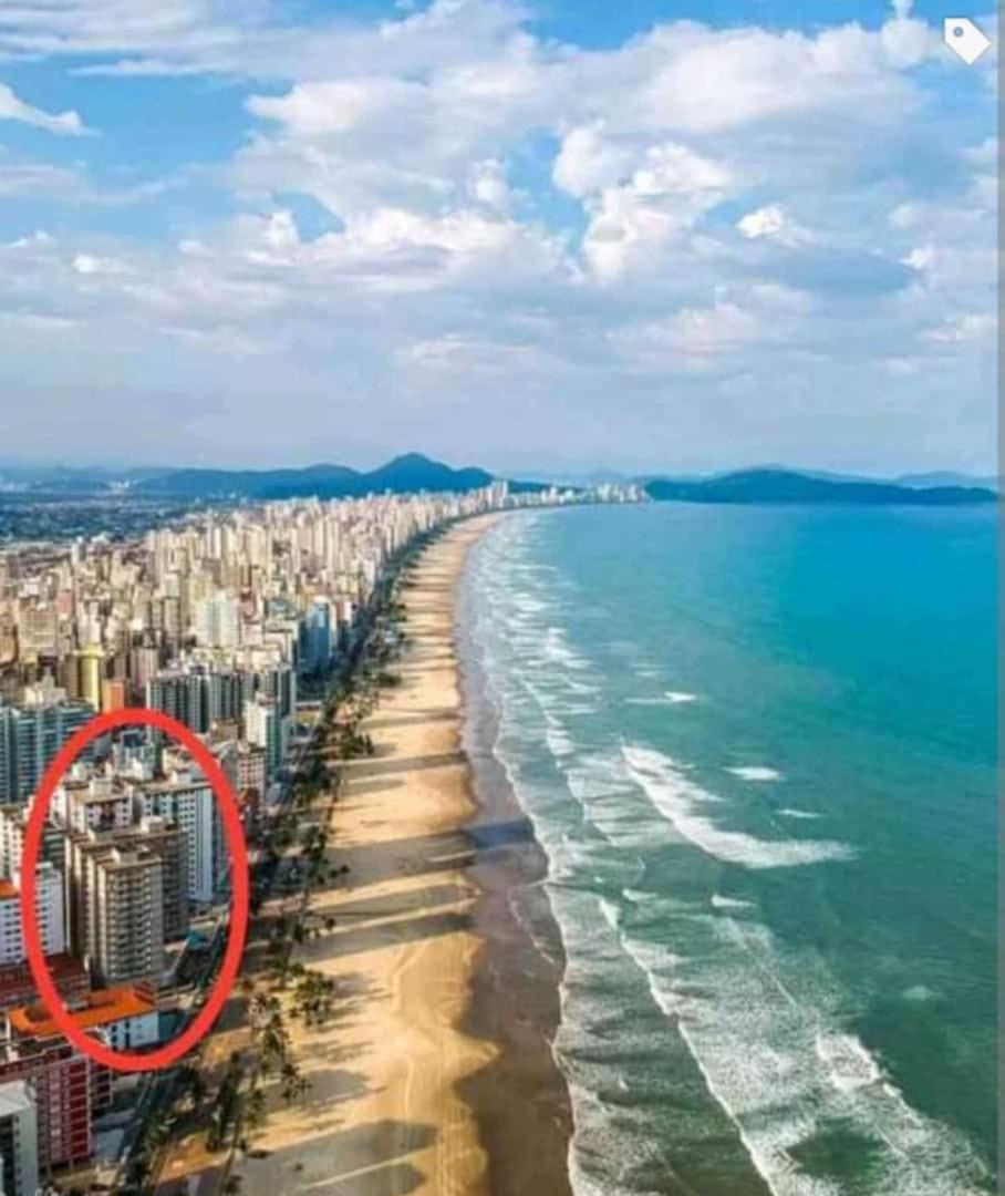 Apartamento Frente Ao Mar Com Varanda E Piscina Прая Гранде Екстериор снимка