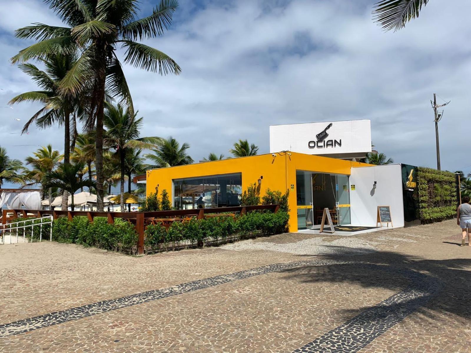 Apartamento Frente Ao Mar Com Varanda E Piscina Прая Гранде Екстериор снимка