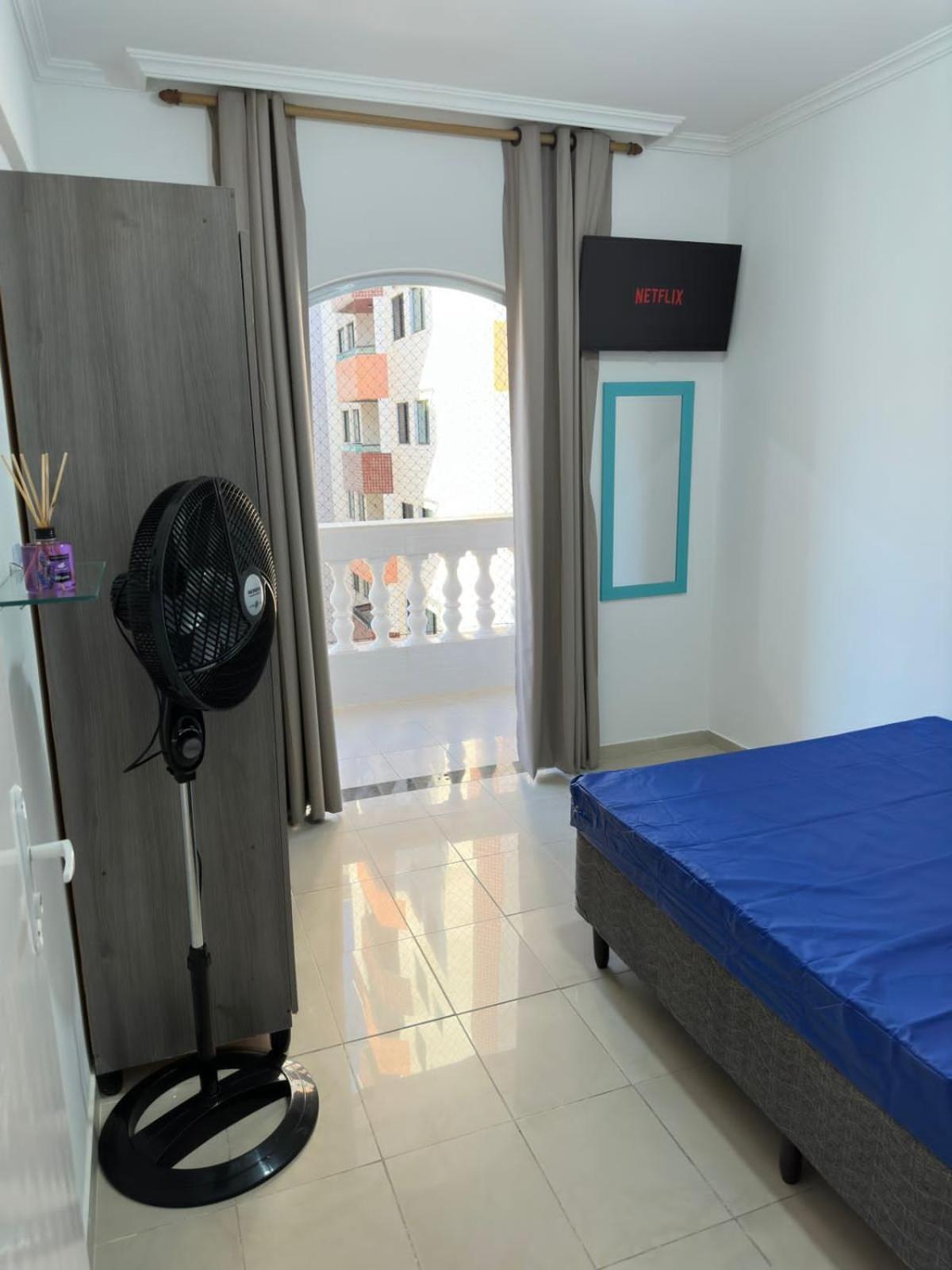 Apartamento Frente Ao Mar Com Varanda E Piscina Прая Гранде Екстериор снимка